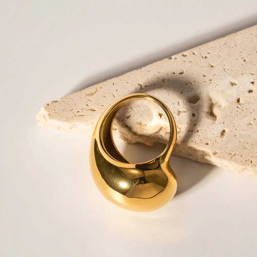 The Chunky 18k Gold Plated Trending Ring