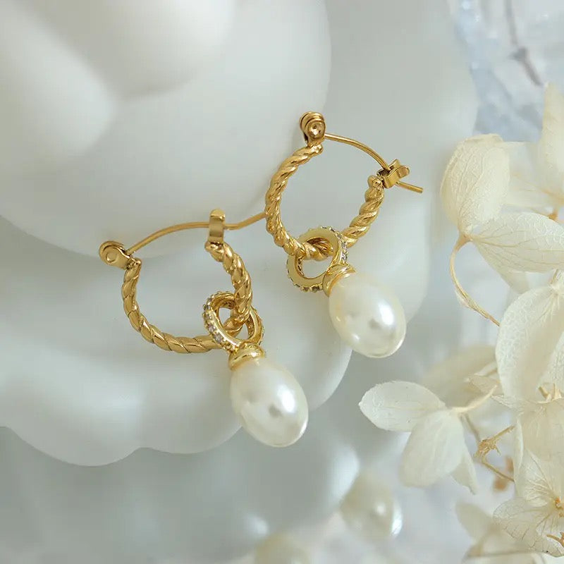18k gold plated freshwater drop pearl earrings